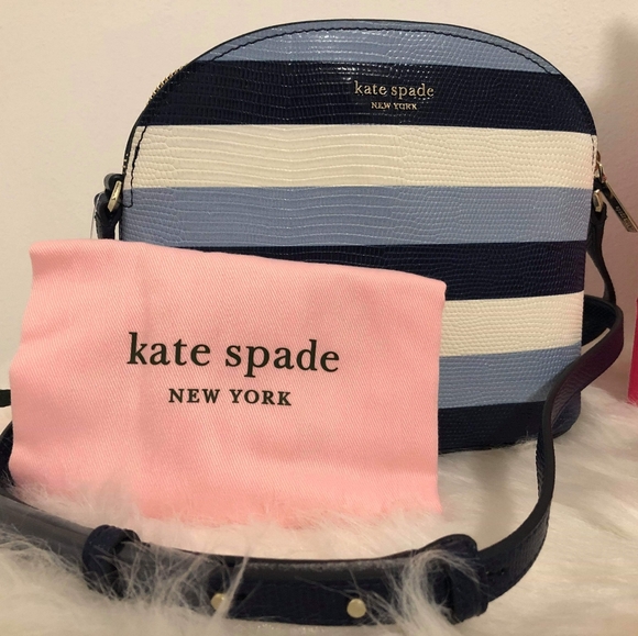 NWT Kate spade Sylvia emboss medium dome crossbody - Picture 6 of 8